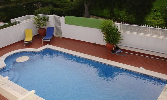 Retur House | Stunning 5 bed 4 bath house with large pool within walking distance of beach.