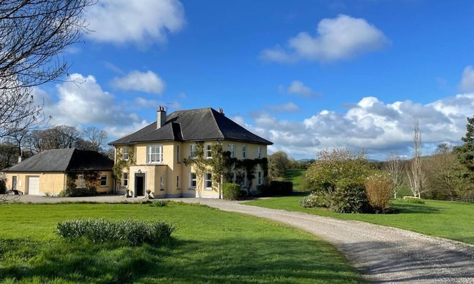 Croom House | Stunning 5 bed house in a beautiful location.
