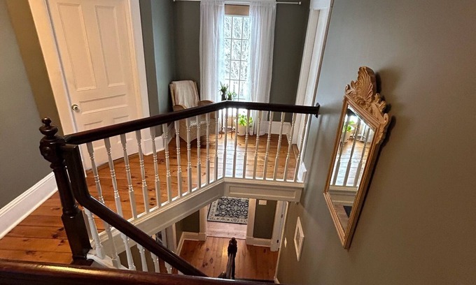 Anne's Land House | Stunning 5 bedroom country home minutes from Cavendish Beach