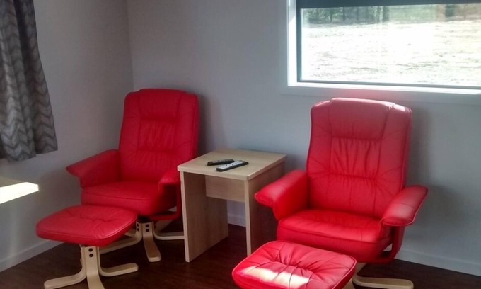 Alexandra Cottage | Stunning Airport cottage Nuiport