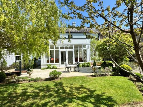 Holworth House | Stunning and luxurious Manor House holiday home