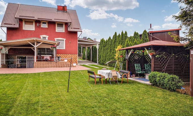 Wielki Klincz Apartment | Stunning apartment in Wielki Klincz with WiFi
