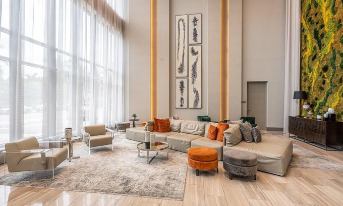 Doral Apartment | Stunning Apartment in Downtown Doral