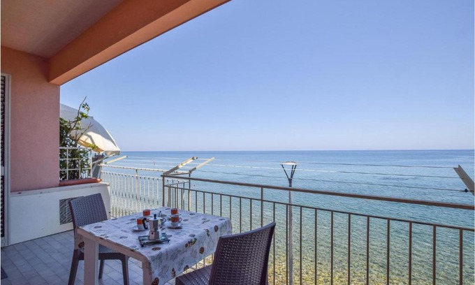 Marina di Caronia Apartment | Stunning Apartment In Marina Di Caronia