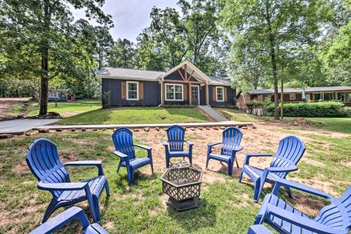 Avinger House | Stunning Avinger Retreat on Lake O the Pines
