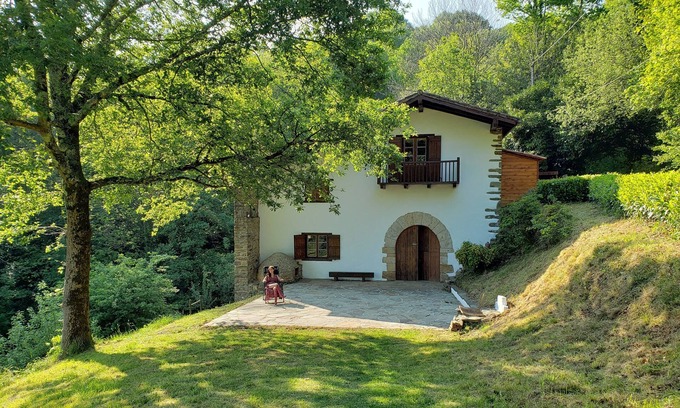 Louhossoa Other | Stunning Basque farmhouse near Cambo surrounded by mountains 25 minutes from the sea
