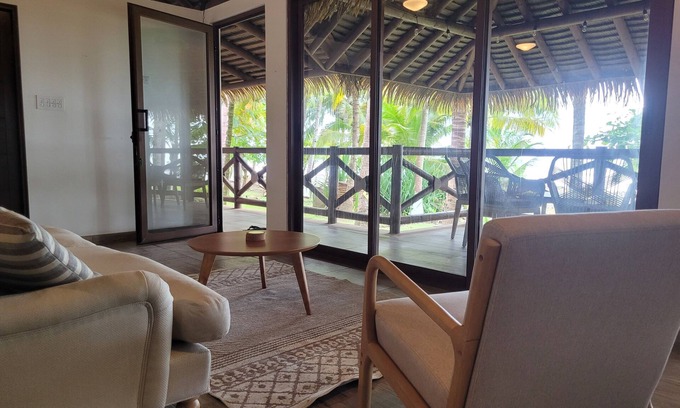 Cambutal House | Stunning Beachfront Home near Cambutal Beach Break
