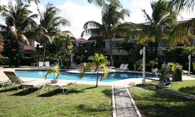 Dickenson Bay Villa | Stunning Beachside Apartment in the beautiful Dickenson Bay