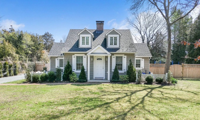 Bellport House | Stunning, Bellport Village Home - Across from Mothers Beach and BPT Country Club