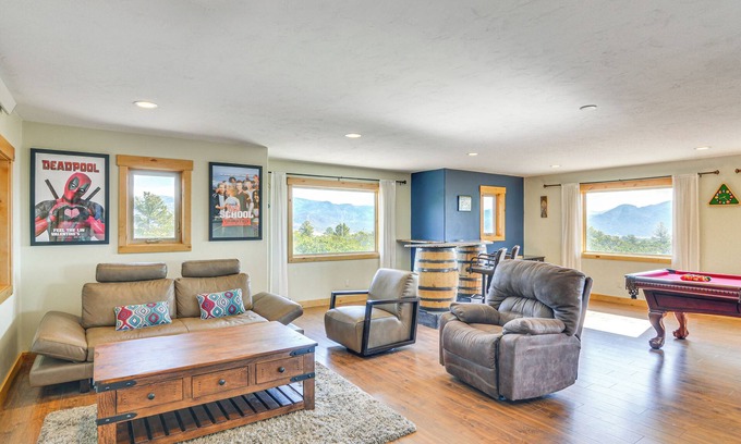 Buena Vista House | Stunning Buena Vista Home ~ 4 Mi to River Rafting!
