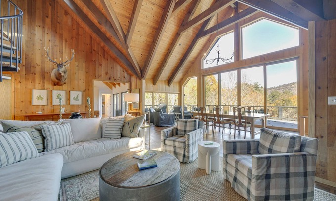 Cashiers House | Stunning Cashiers Vacation Home w/Mountain Views!