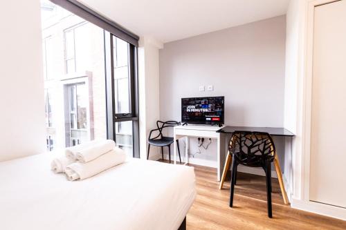 Georgian Quarter Apartment | Stunning Centrally Located Studio Apt