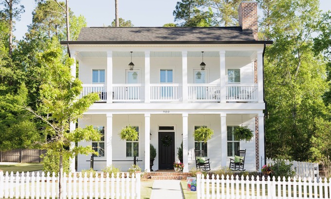 Riverwood Plantation House | Stunning Charleston style home