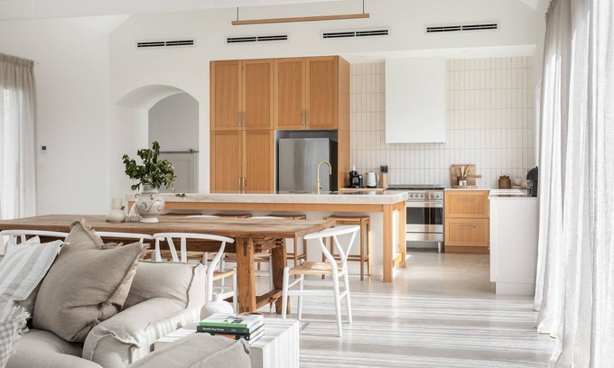 Falmouth House | Stunning Coastal Family Retreat - 5 minute walk to beaches