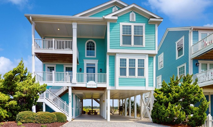 Holden Beach House | Stunning coastal home with ocean views and close to beach access
