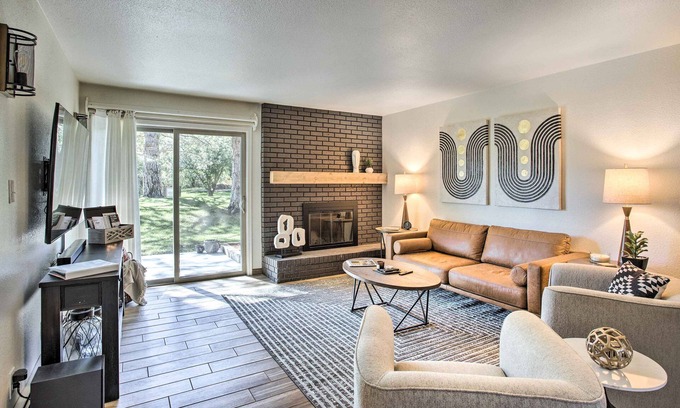 The Ridges Condo | Stunning Condo By Trails, Nat'l Monument!