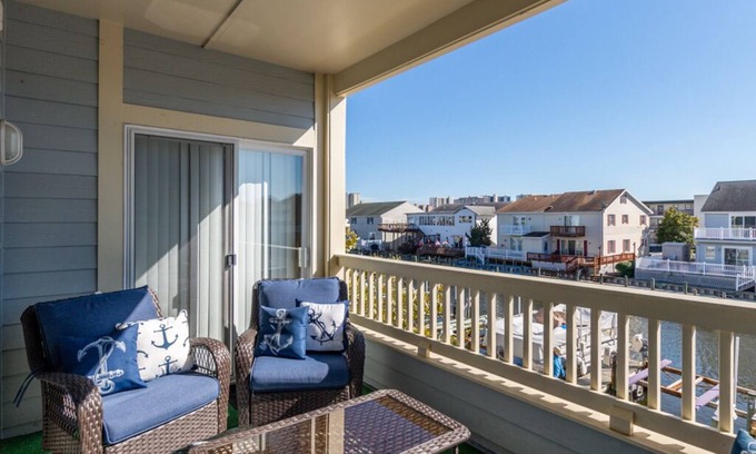 Heron Harbour Isle Condo | Stunning condo with water views in a peaceful neighborhood
