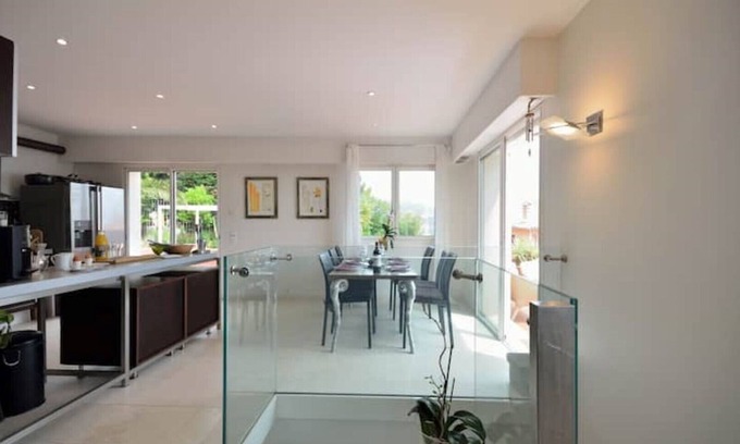 Espero-Pax Villa | Stunning contemporary 5-bedroom villa 20 minutes from Cannes