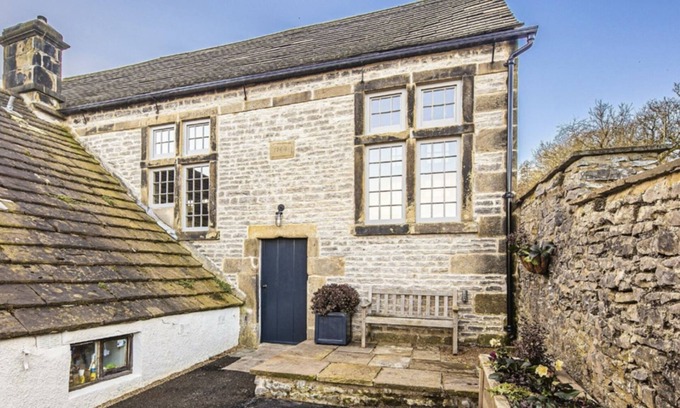 Peak District National Park House | Stunning converted chapel in the beautiful Hope Valley