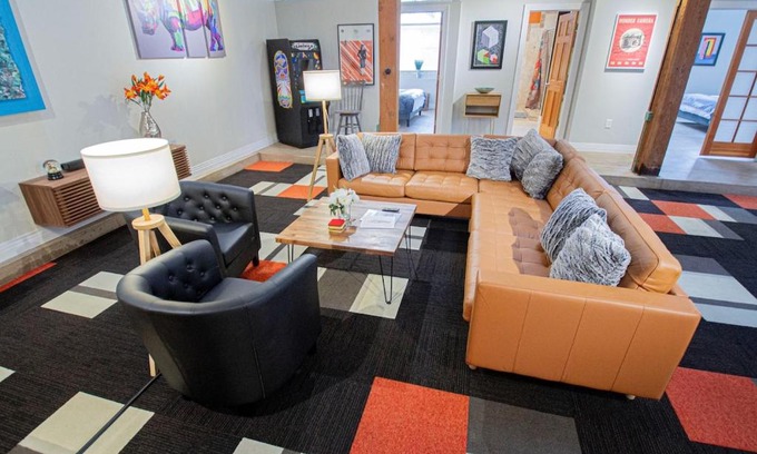 Cole House | Stunning Denver Art Loft RiNo Near Mission Ball Room