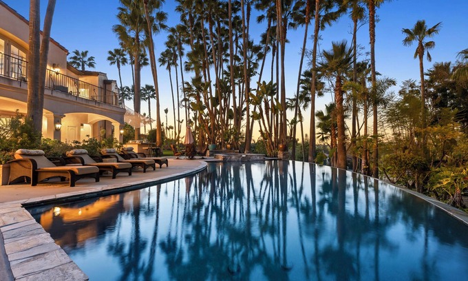 Covenant House | Stunning Estate - Rancho Santa Fe, CA