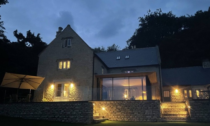 Upton Cheyney Other | Stunning farmhouse on edge of Bath