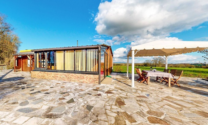 La Bazouge-de-Chemere House | Stunning home in La Bazouge-de-Chemeré