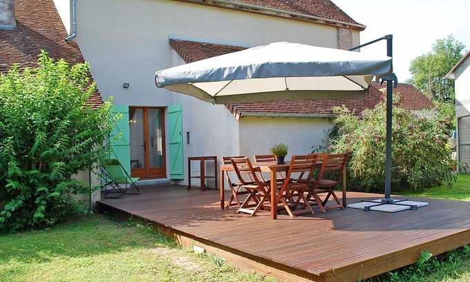 Saint-Romain-sur-Cher House | Stunning private villa for 6 guests with WIFI, TV, terrace and parking