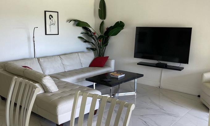 Stoneybrook Condo | STUNNING FRESHLY RENOVATED STONEYBROOK CONDO IN GATED COMMUNITY ON GOLF COURSE