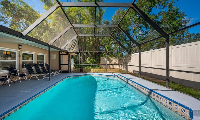 Sarasota Springs House | Stunning Fully Remodeled House with Heated Pool! 30%OFF