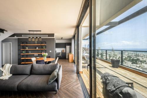 Haifa Apartment | Stunning Haifa Bay Views Penthouse by Sea N' Rent