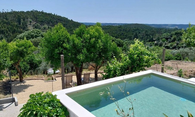 Tomar Villa | Stunning Hilltop Views Orchard, Pool & Serenity