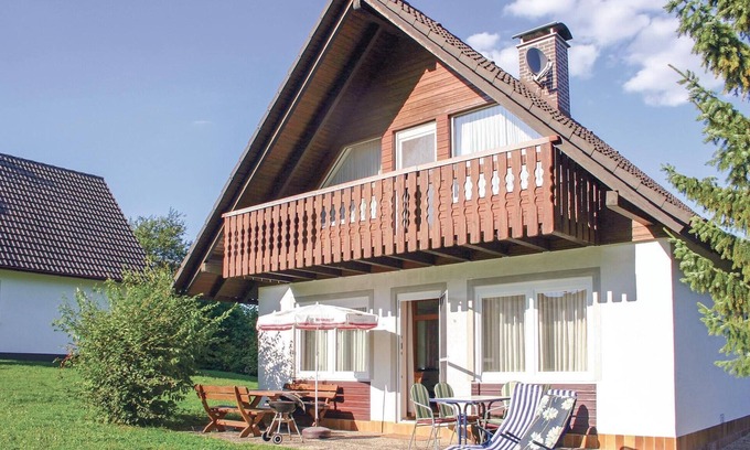 Hausen House | Stunning home in Oberaula OT Hausen