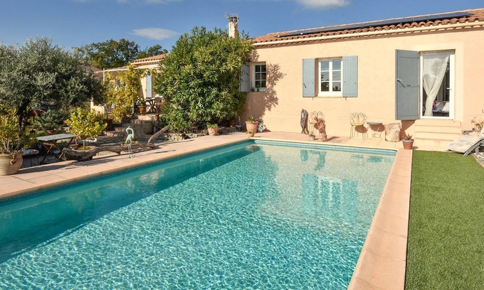 Cabrieres-dʼAigues House | Stunning home in Cabrières-d'Aigues