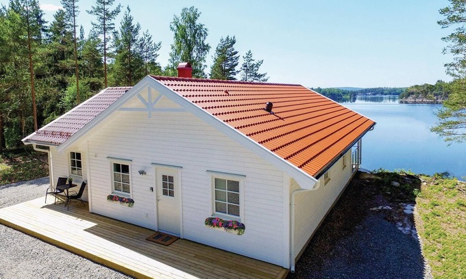 Arjang House | Stunning Home in Årjäng With 3 Bedrooms and Wifi