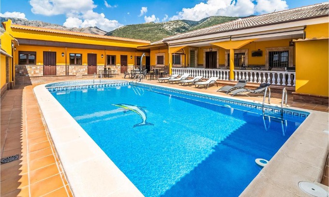 Las Lagunillas House | Stunning Home In Priego De Cordoba