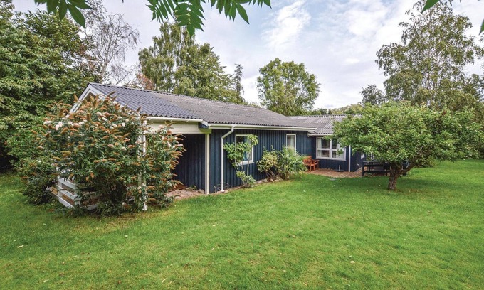 Ordrup House | Stunning home in Fårevejle with WiFi