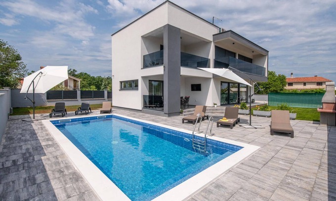 Strmac House | Stunning home in Labin with WiFi