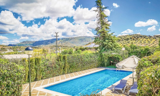 Olvera House | Stunning home in Olvera