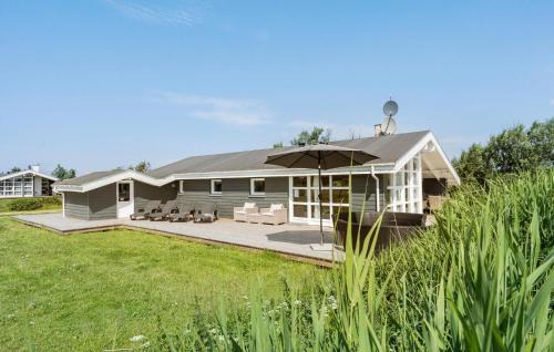 Klegod Strand House | Stunning Home In Ringkøbing With Sauna