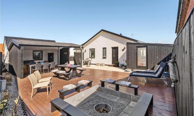 Thyboron House | Stunning Home In Thyborøn With Wifi