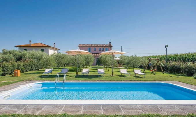 Ponte Buggianese House | Stunning home in Ponte Buggianese