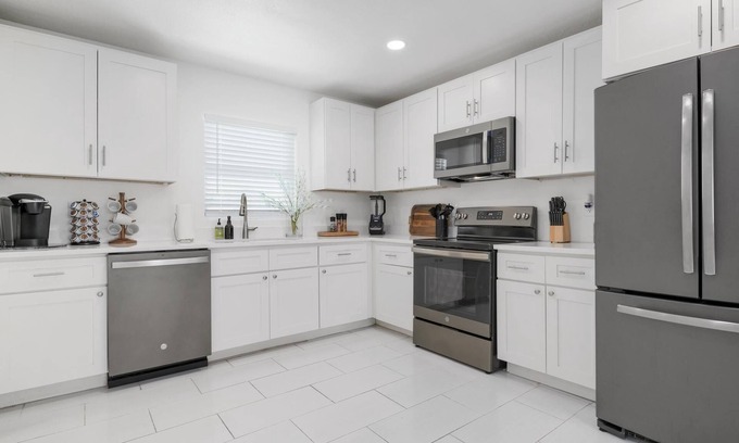 Riverview Estates House | "Stunning Home w/Heated Pool & Fenced Yard"