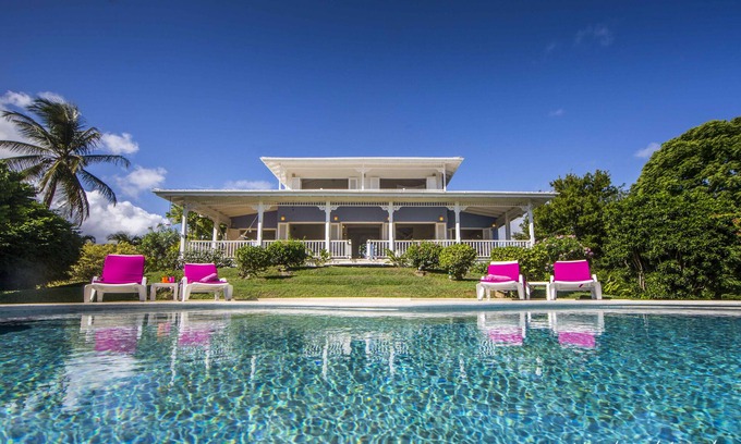Patience Hill Villa | Stunning, idyllic, Caribbean style 3 bedroom villa in one acre of lush gardens.