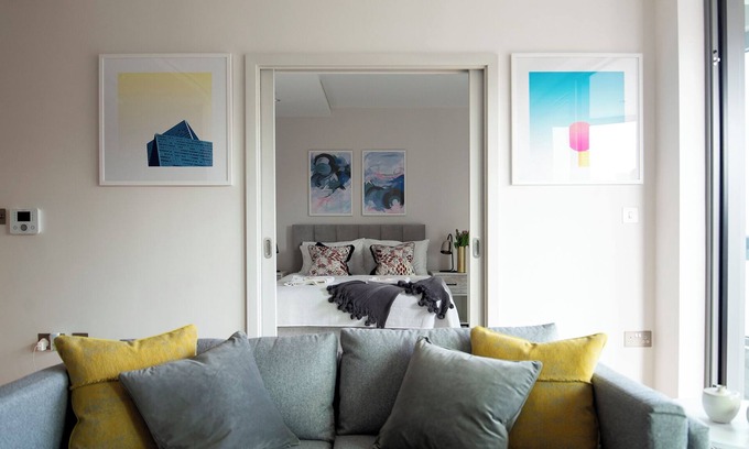 St. Pancras and Somers Town Apartment | Stunning Kings Cross St Pancras 1 Bed 1 Bath apartment