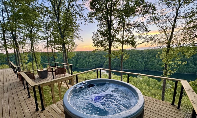 Sparta House | Stunning Lake Views w/Hot Tub! New Listing - Chef's Kitchen, Private Deck, WiFi