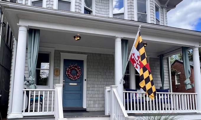 Historic District House | Stunning, Large Historic Annapolis Home, Steps to Downtown, Private Driveway!