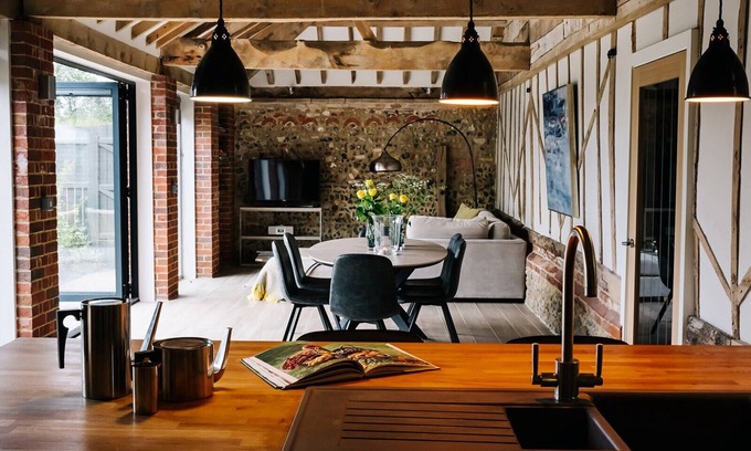 Eye House | Stunning luxury barn in rural Suffolk - sleeps 2-6