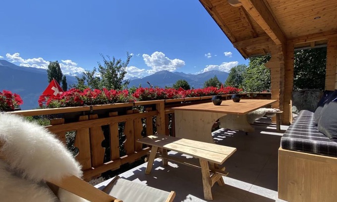 Crans-Montana Apartment | Stunning Luxury Ski Chalet in Crans-Montanna