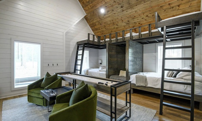 Pickens Cabin | Stunning Modern Cabin